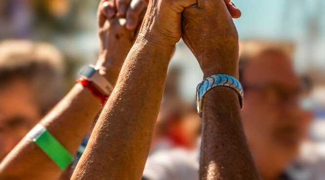 Advantages of Using Wristbands for Your Event